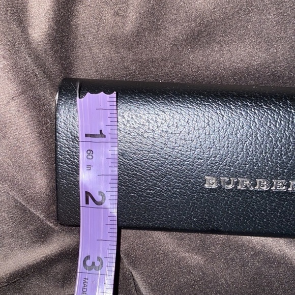 Burberry black leather  sunglasses case - Picture 7 of 11